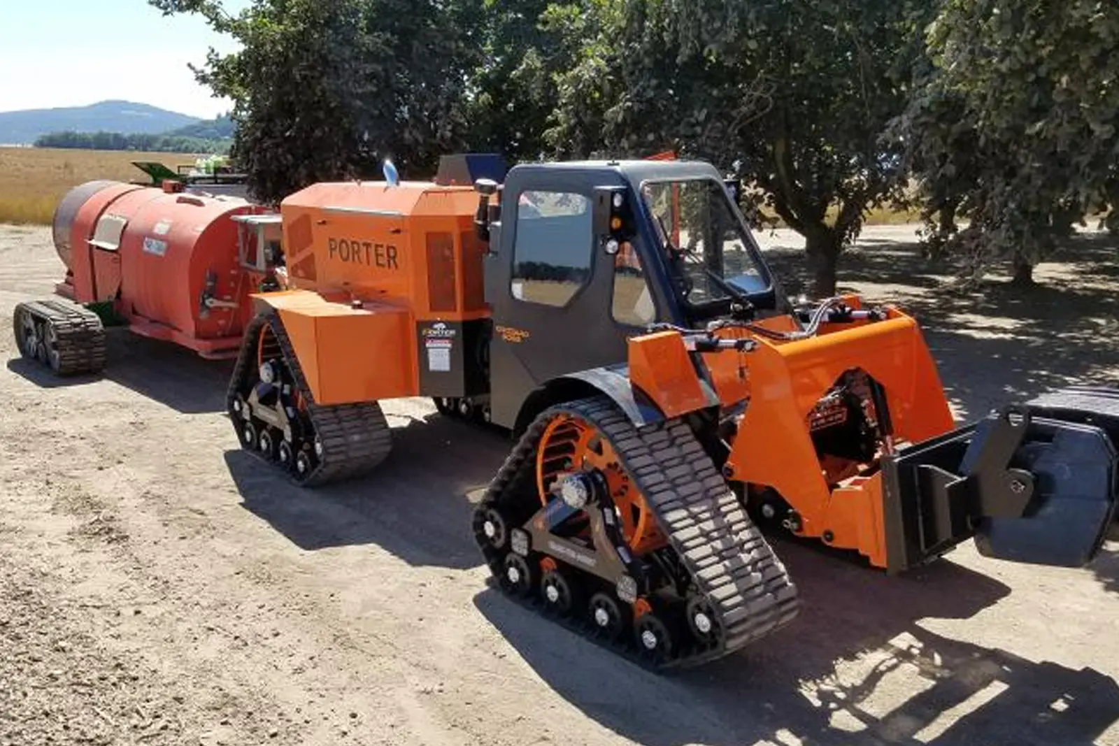 6060 Tracks on a Porter Orchard Boss Gen.2 QuadTrax