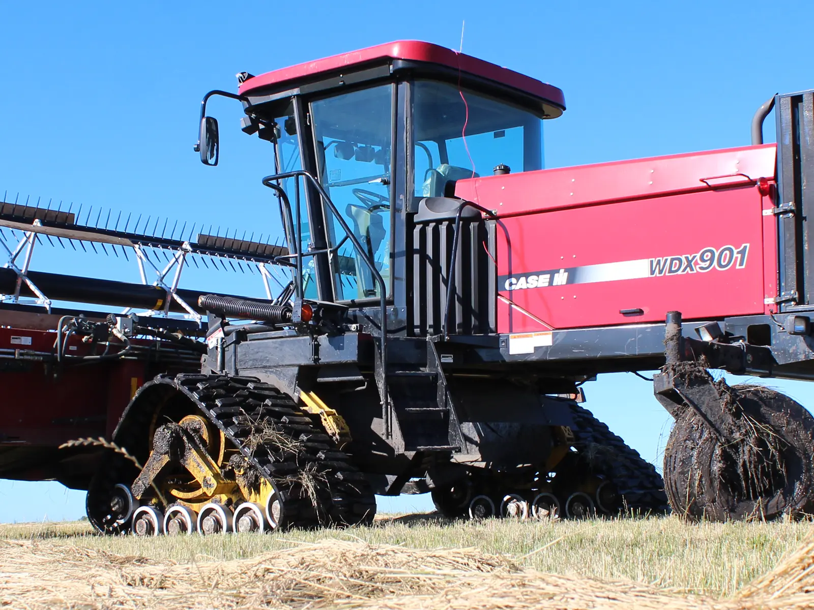 9000 Series Swather Tracks