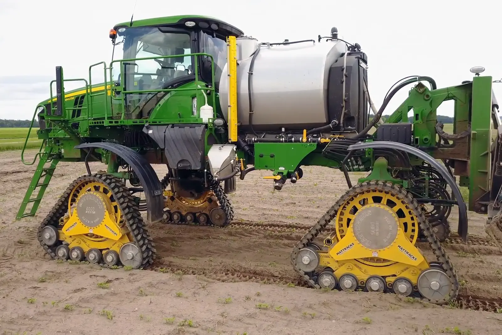 HT 400 Tracks on a John Deere R4038